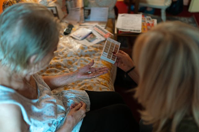 The First Month In Memory Care: What To Expect During The Transition