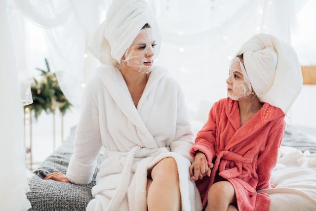 7 Beauty Secrets Every Mom Can Steal From Celebrity Mothers