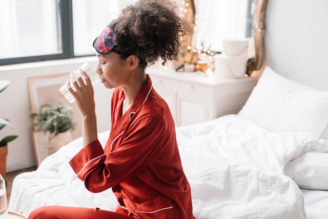 Is Hydrogen-Rich Water Really Good For You?